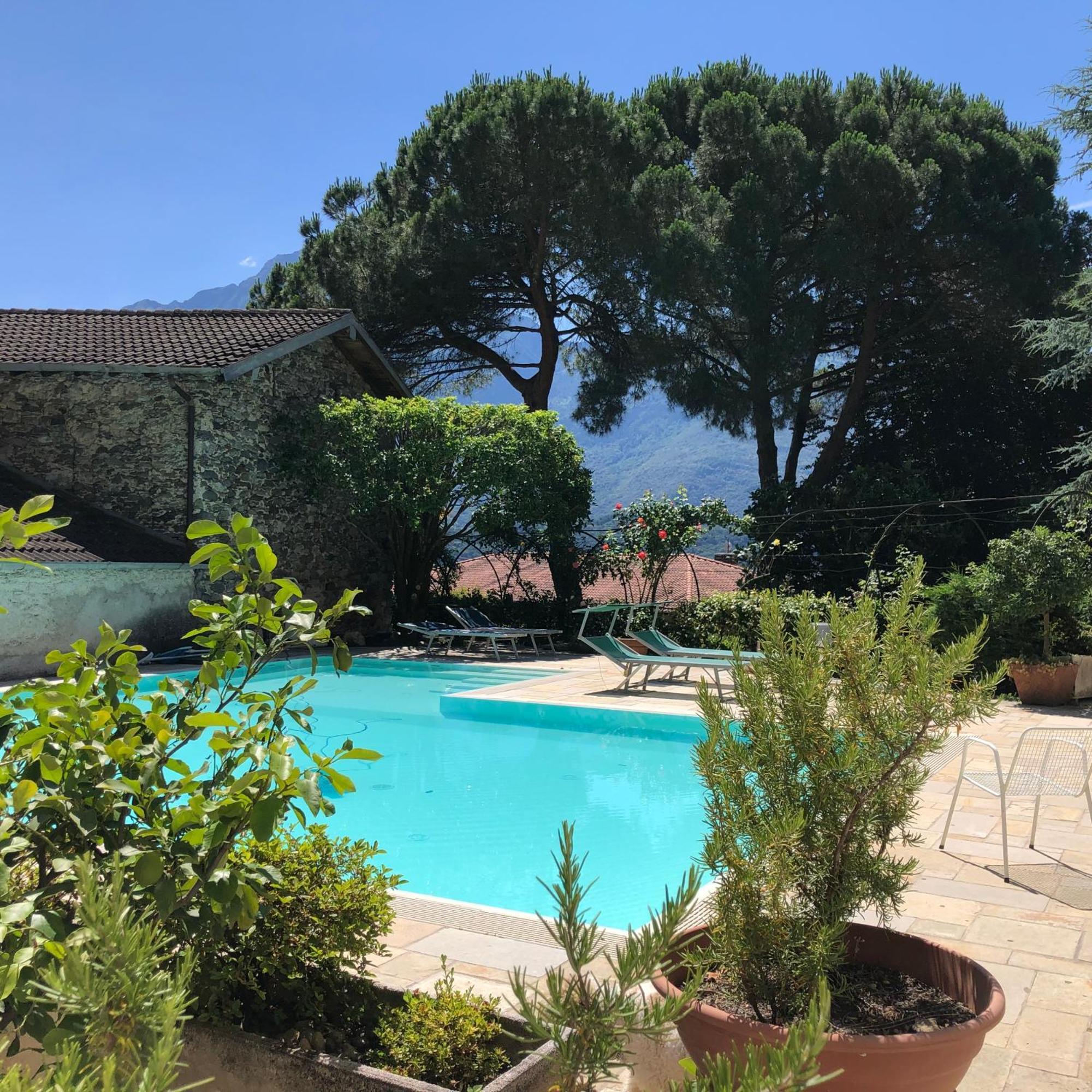 Villa Eden Jacuzzi Pool & Private Parking 多马索 外观 照片
