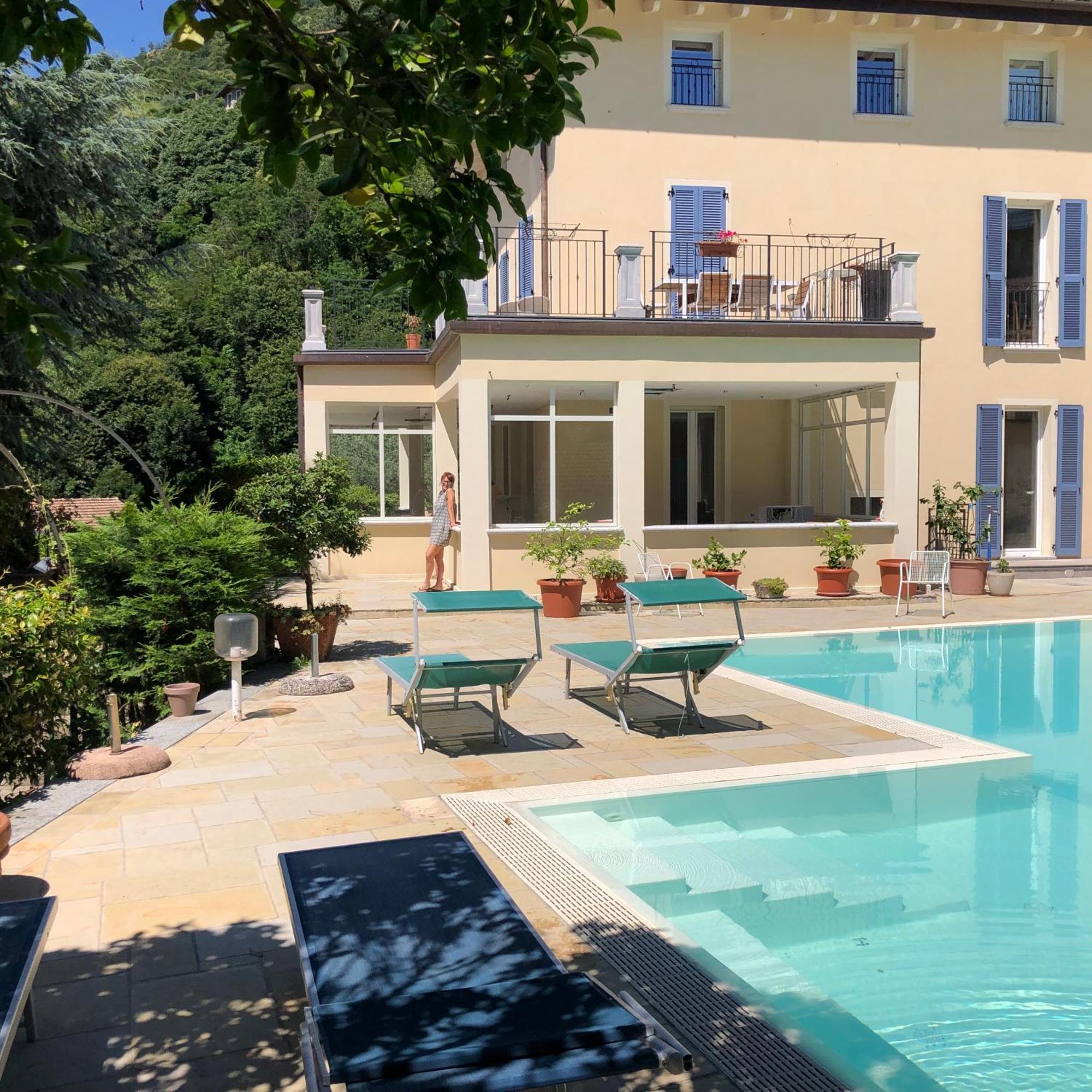 Villa Eden Jacuzzi Pool & Private Parking 多马索 外观 照片